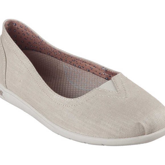 Skechers® BOBS: Arch Fit® Plush - By The Way - Picture 1 of 4